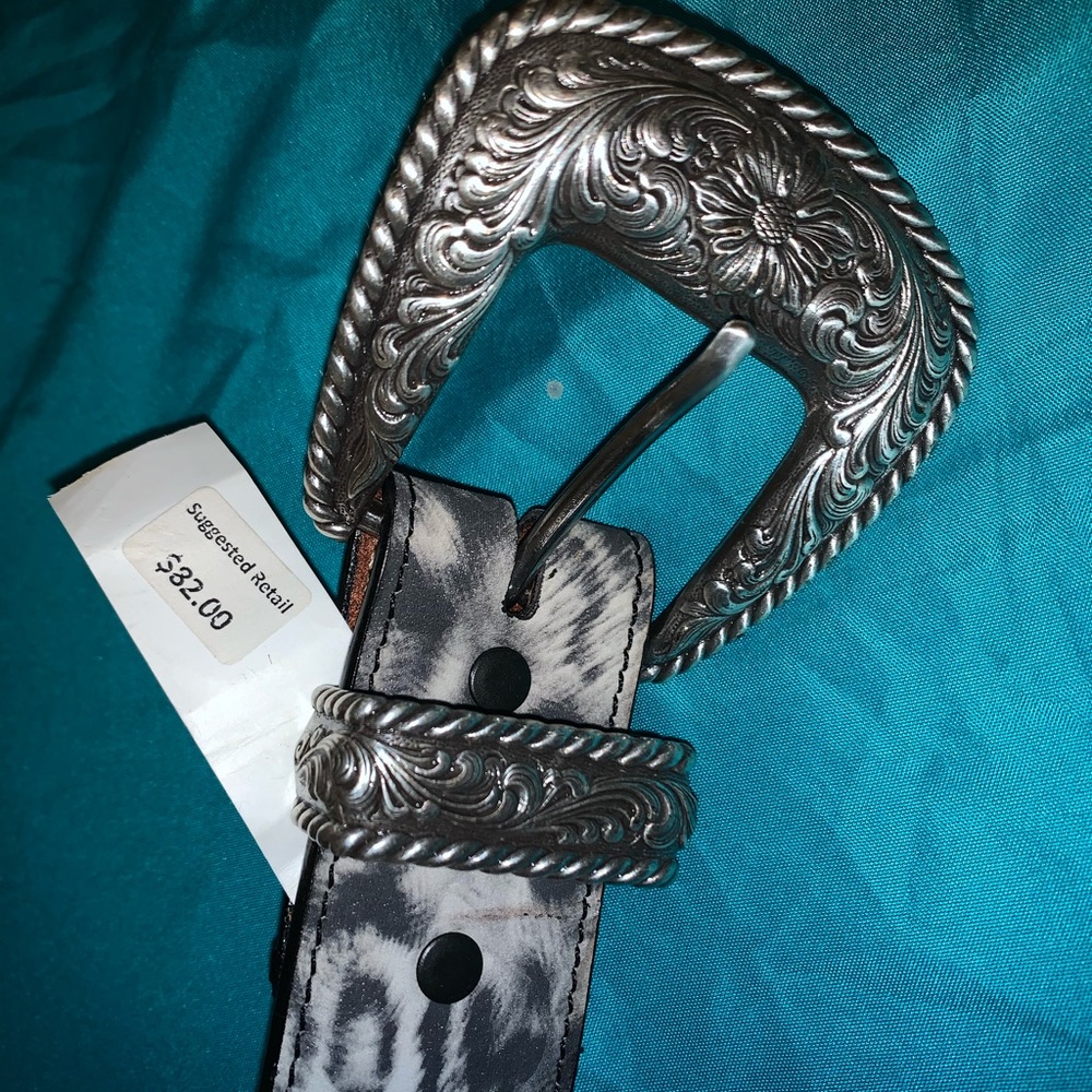 Angel Ranch woman belt black white cheetah print